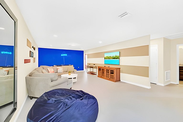 Windsor Westside Vacation Rental Pool Home near Disney