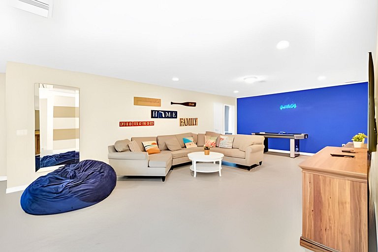 Windsor Westside Vacation Rental Pool Home near Disney