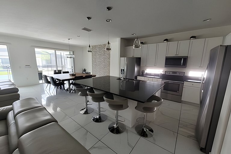 Short Term Vacation Rental Pool Home near Disney & malls