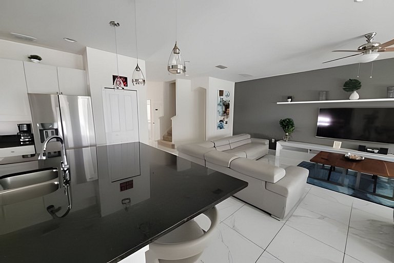 Short Term Vacation Rental Pool Home near Disney & malls
