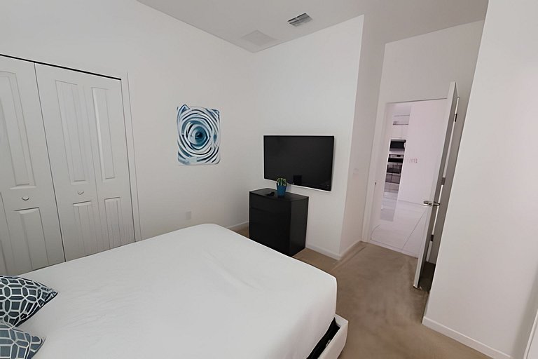 Short Term Vacation Rental Pool Home near Disney & malls