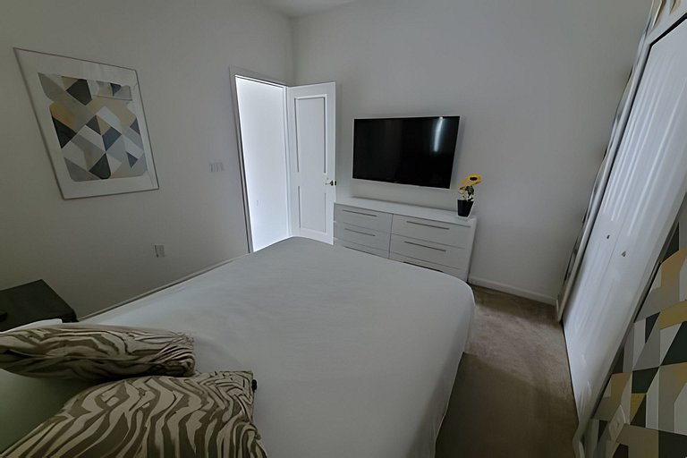 Short Term Vacation Rental Pool Home near Disney & malls