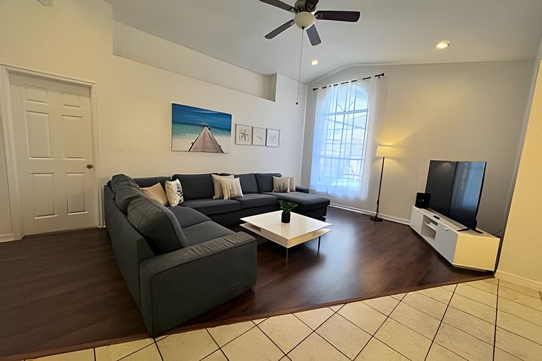Short Term Vacation Rental Pool Home near Disney & malls