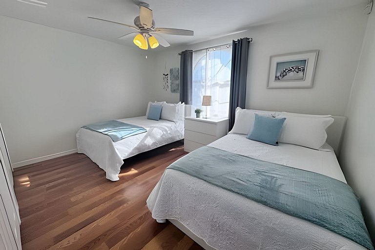 Short Term Vacation Rental Pool Home near Disney & malls