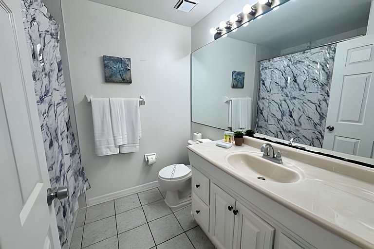Short Term Vacation Rental Pool Home near Disney & malls