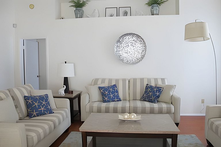 Center Located Short Term Vacation Disney Pool Home & malls