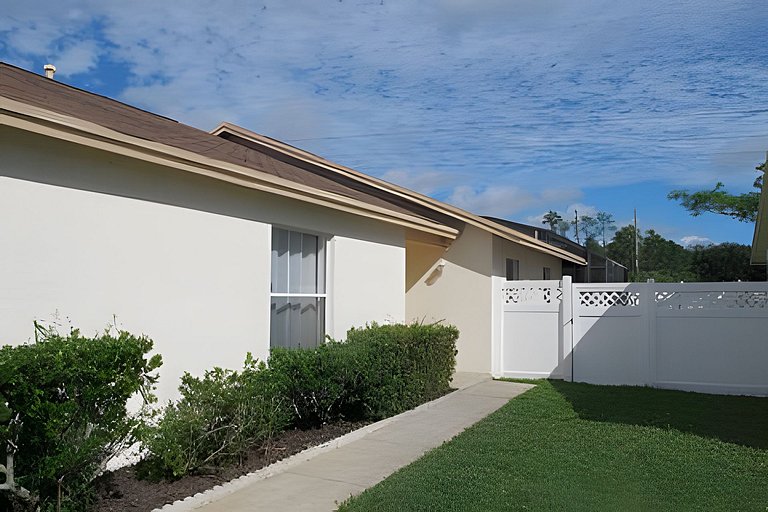Center Located Short Term Vacation Disney Pool Home & malls