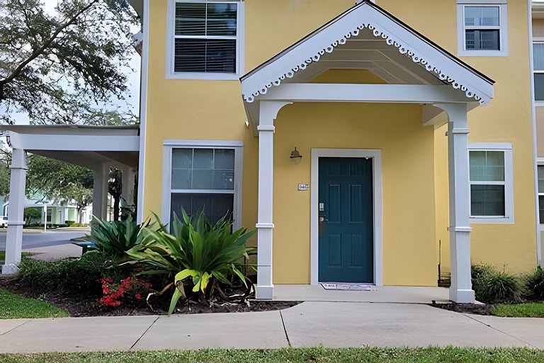 Short Term Vacation Rental Pool Home near Disney & malls