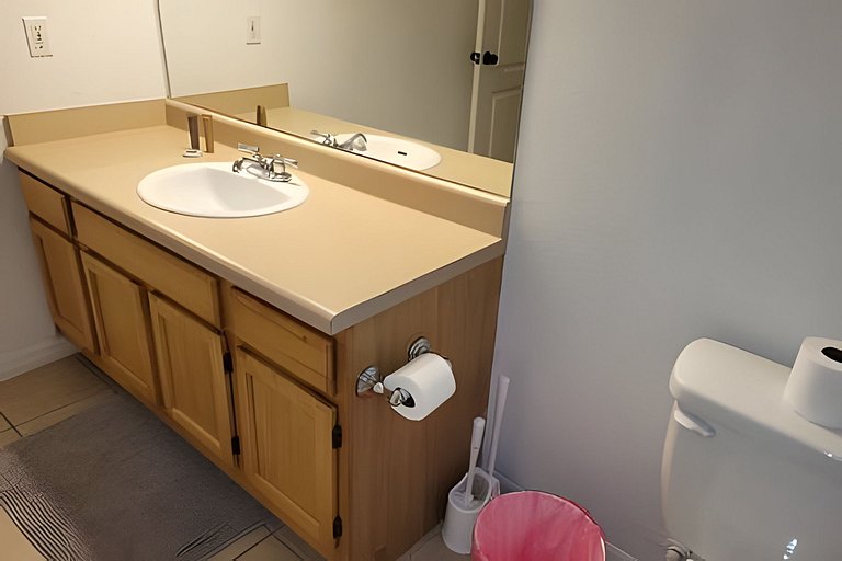 Short Term Vacation Rental Pool Home near Disney & malls