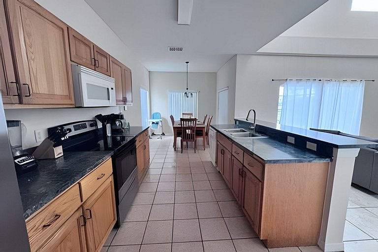 Short Term Vacation Rental Pool Home near Disney & malls