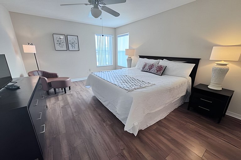 Short Term Vacation Rental Pool Home near Disney & malls