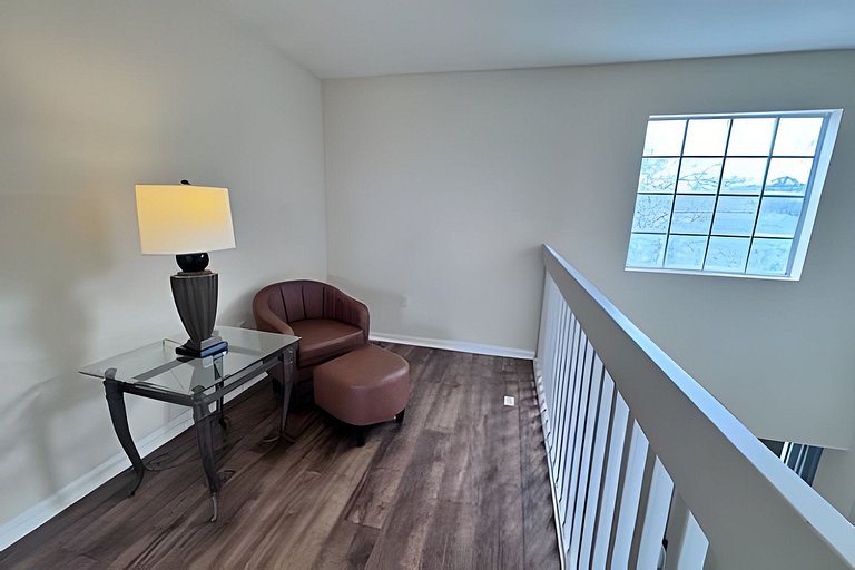 Short Term Vacation Rental Pool Home near Disney & malls