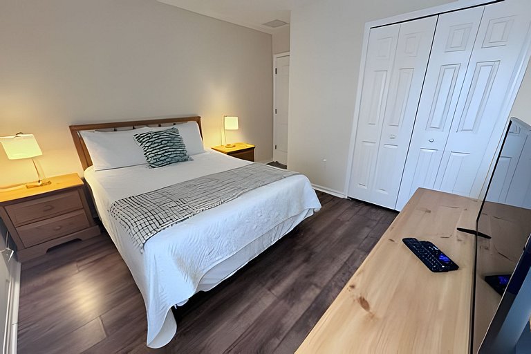 Short Term Vacation Rental Pool Home near Disney & malls