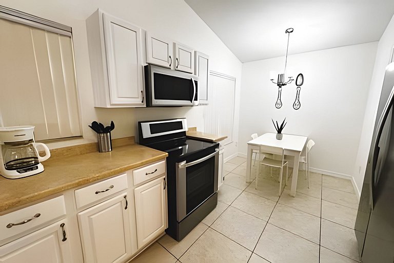 Short Term Vacation Rental Pool Home, Games near Disney