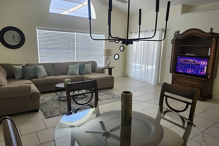Short Term Vacation Rental Pool Home near Disney & malls