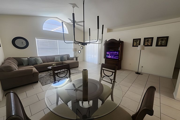 Short Term Vacation Rental Pool Home near Disney & malls