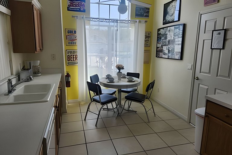Short Term Vacation Rental Pool Home near Disney & malls