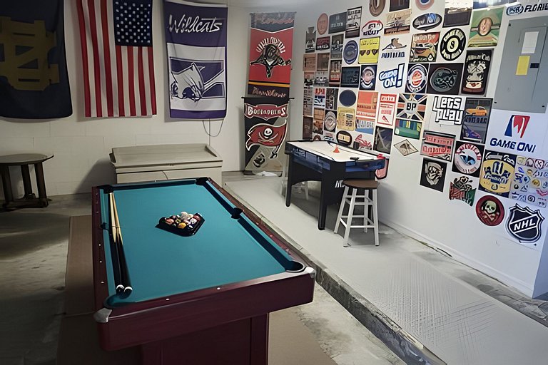 Short Term Vacation Rental Pool Home near Disney & malls