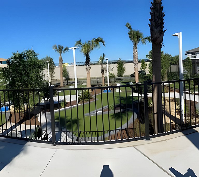 Windsor Island Resort Mega Themed Pool Disney Villa, Games