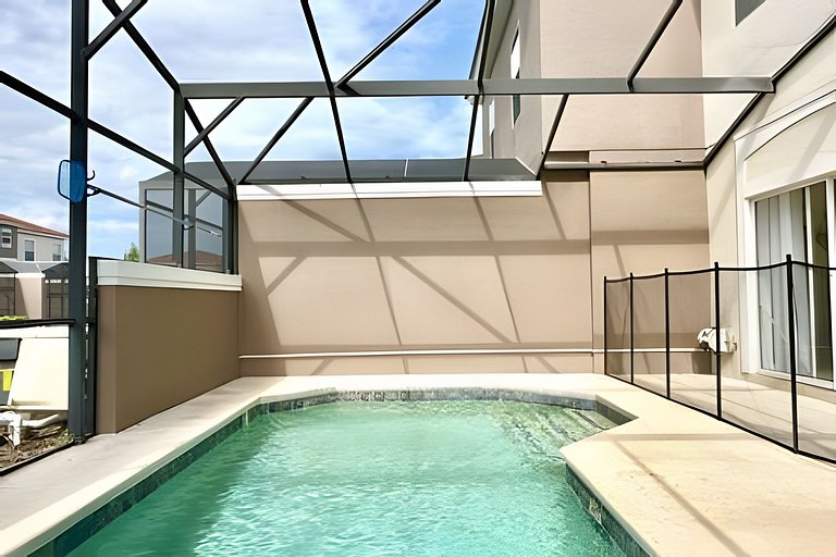 Bellavida Pool Home near Disney