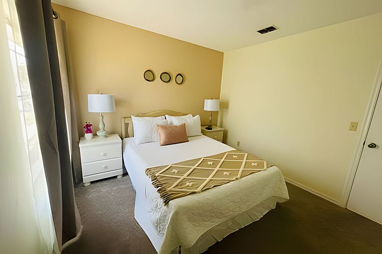 Short Term Vacation Rental Pool Home near Disney & malls