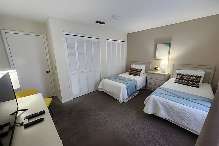 Short Term Vacation Rental Pool Home near Disney & malls