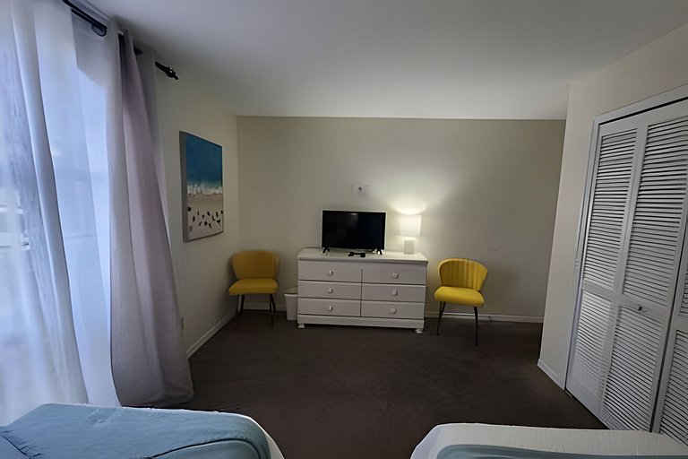 Short Term Vacation Rental Pool Home near Disney & malls
