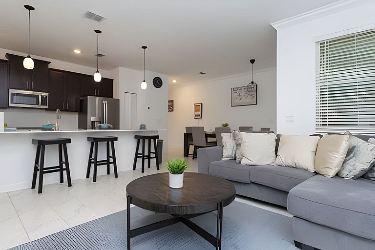 Short Term Vacation Rental Pool Home near Disney & malls