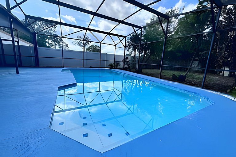 Short Term Vacation Rental Pool Home near Disney & malls