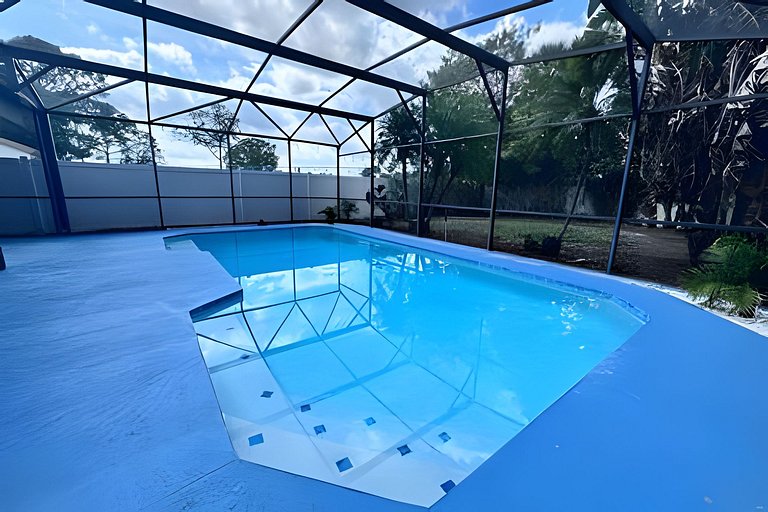 Short Term Vacation Rental Pool Home near Disney & malls