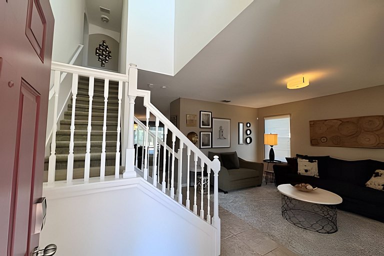Short Term Vacation Rental Pool Home near Disney & malls