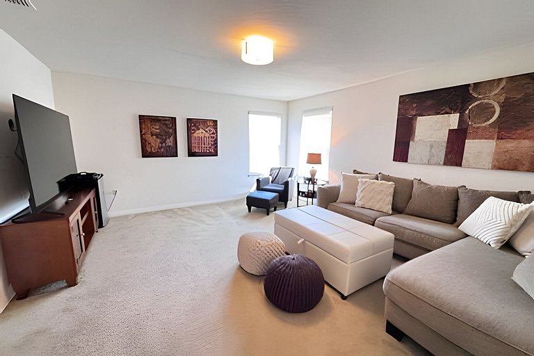 Short Term Vacation Rental Pool Home near Disney & malls