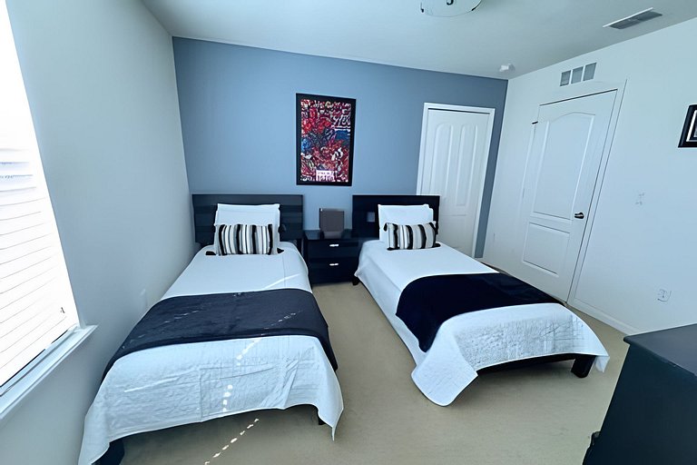 Short Term Vacation Rental Pool Home near Disney & malls
