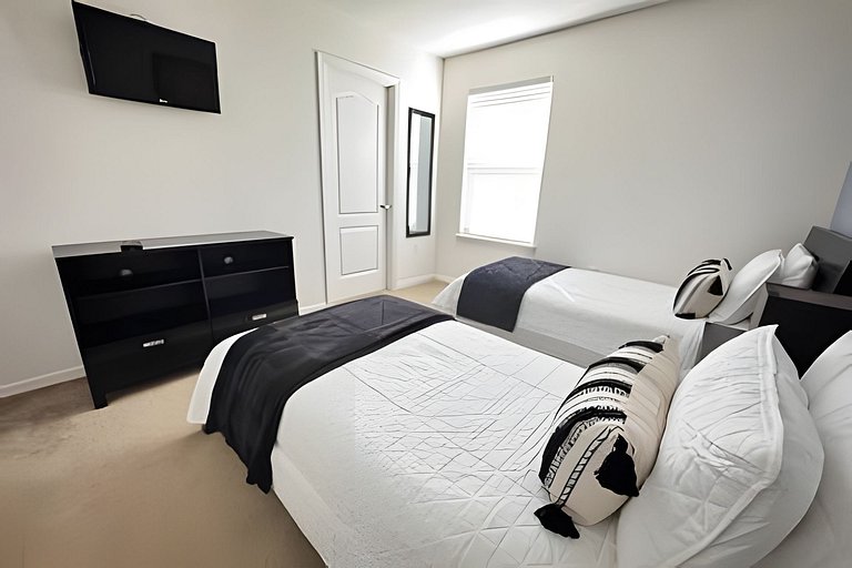Short Term Vacation Rental Pool Home near Disney & malls