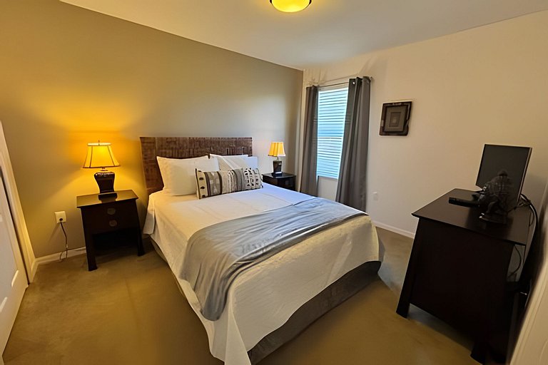 Short Term Vacation Rental Pool Home near Disney & malls