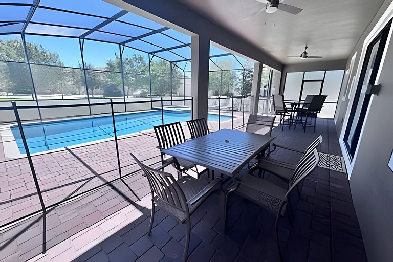 Champions Gate Pool, Games Themed Villa near Disney & Dine