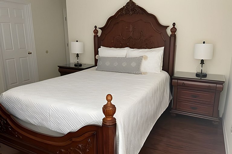 Emerald Island Resort : Pool & Games Room