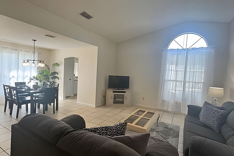 Short Term Vacation Rental Pool Home near Disney & malls