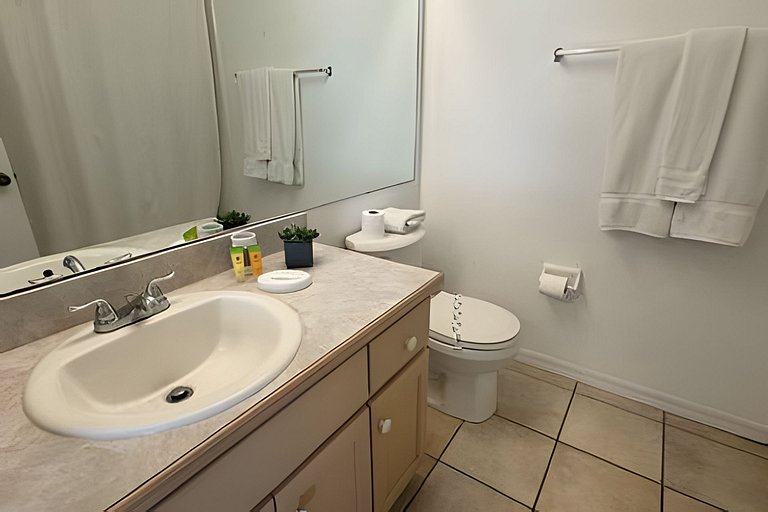 Short Term Vacation Rental Pool Home near Disney & malls