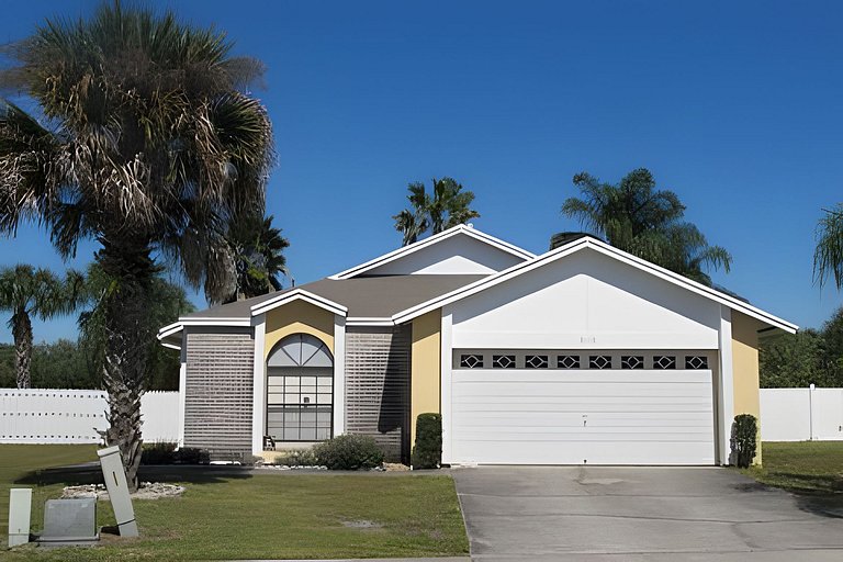 Short Term Vacation Rental Pool Home near Disney & malls