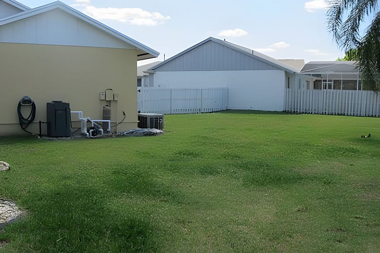 Short Term Vacation Rental Pool Home near Disney & malls