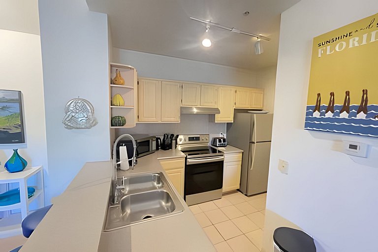 Short Term Vacation Rental Pool Home near Disney & malls