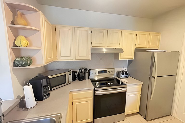 Short Term Vacation Rental Pool Home near Disney & malls