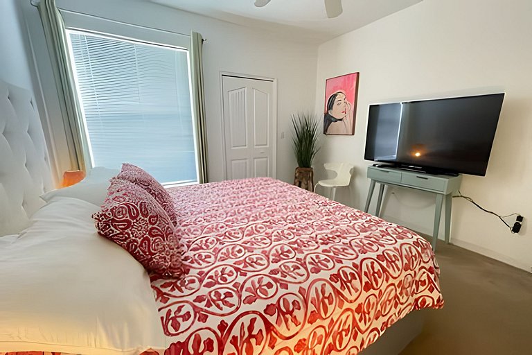 Short Term Vacation Rental Pool Home near Disney & malls