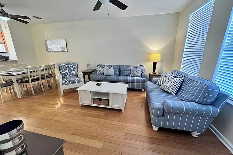 Vista Cay Short Term Vacation Rental near Convention Center