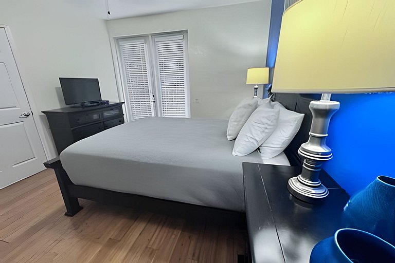Vista Cay Short Term Vacation Rental near Convention Center