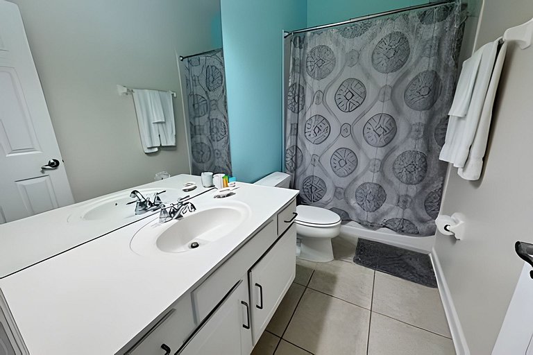 Vista Cay Short Term Vacation Rental near Convention Center