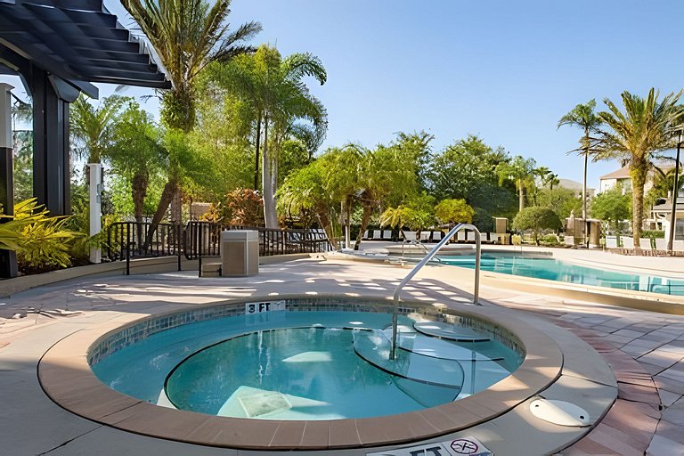 Vista Cay Short Term Vacation Rental near Convention Center