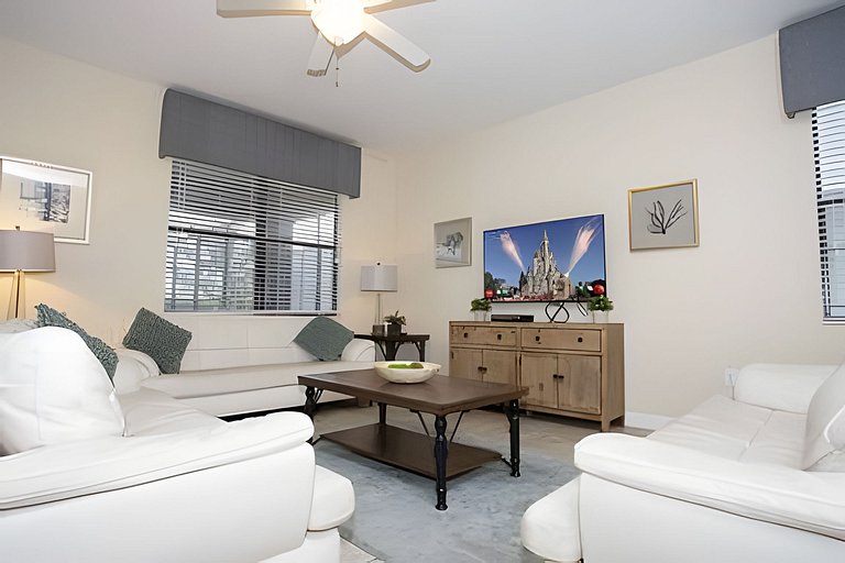 Champions Gate Short Term Vacation Rental Pool Disney Home