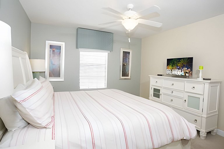 Champions Gate Short Term Vacation Rental Pool Disney Home